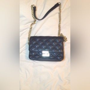 Black hand bag